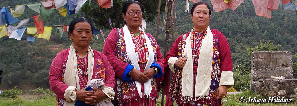 NorthEast India Fashion | Street Style Trend Report From The Local  Fashionistas of Arunachal, Manipur and Tripura - Roots and Leisure